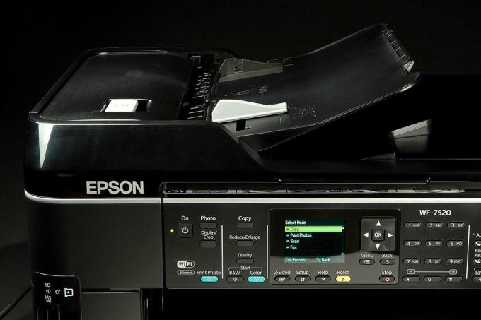 EPSON WF 7520 -tulostimen yläpainikkeet