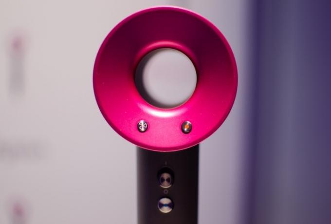 Hands on: Dyson Supersonic