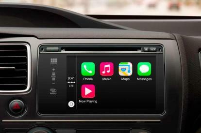 jabĺčkový carplay