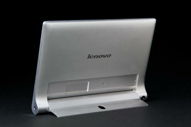 Kąt oparcia tabletu LeNovo Yoga 8 2