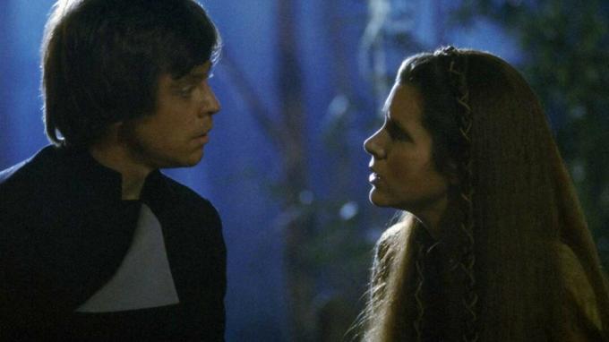 Luke a Leia vo filme Návrat Jediho