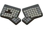 Crazy ErgoDox kit tastatur har nu en færdigmonteret fætter
