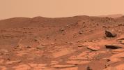 ראה תצוגה תלת מימדית של מכתש מאדים שנלכד על ידי התמדה