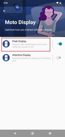 Peek Display på Moto G7
