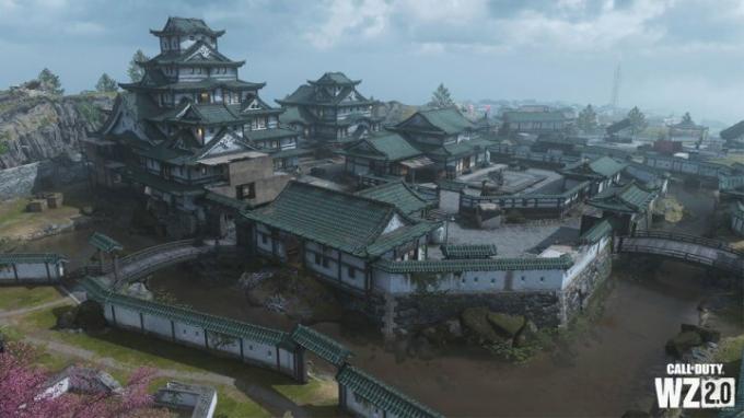 Grad Tsuki na otoku Ashika v Warzone 2.0.
