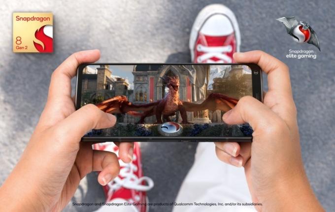 Gaming auf einem Smartphone mit Snapdragon 8 Gen 2