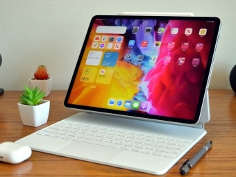 iPad Pro de 12,9 pulgadas con Magic Keyboard.