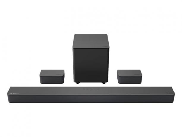 Soundbar Vizio 5.1-channel M-Series dengan subwoofer nirkabel yang disertakan dengan latar belakang putih.