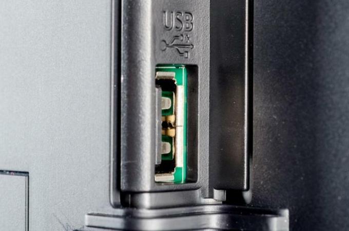 panasonic viera tc l39em60 recenzja portu USB l39