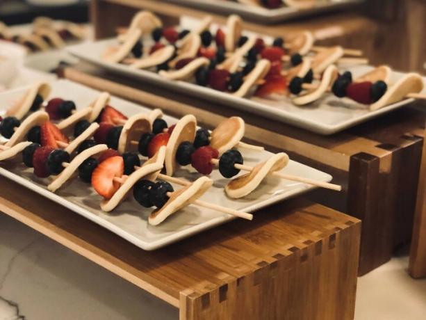 Comida trabajadora en exhibición para comer.