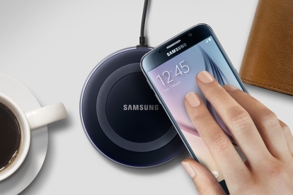 Ponudba brezžičnega polnilnika Samsung Qi