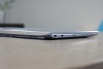 Asus ZenBook S13 UX392 レビュー: 驚異的なパワーを備えた小型ラップトップ
