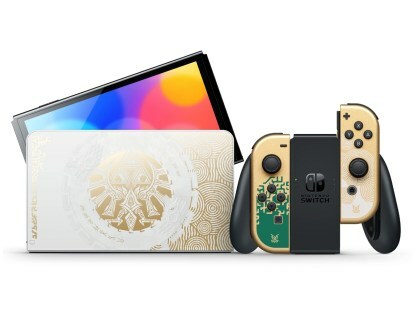 Nintendo Switch OLED Edisi Legend of Zelda Tears of the Kingdom dengan latar belakang putih.