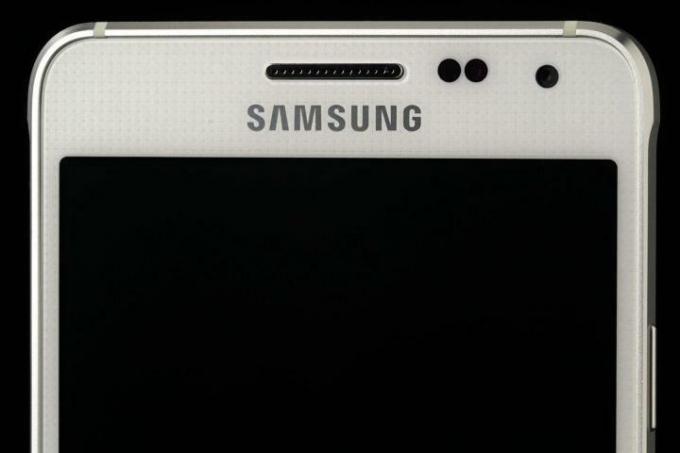 Samsung Galaxy Alpha voorkant