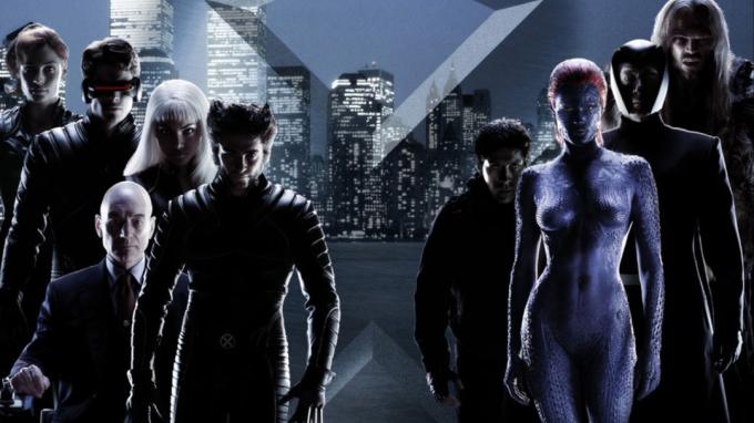 X-Men-poster met de mutanten in lijn met Xavier en Magneto.