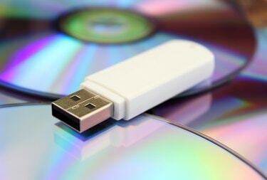 Pen drive em CDs