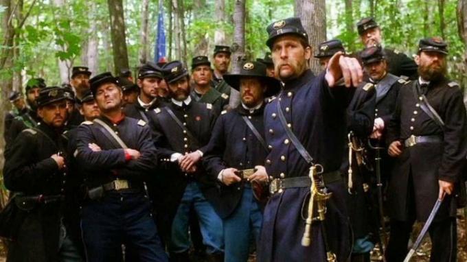 Plukovník Joshua Chamberlain veliaci armáde Únie v Gettysburgu.