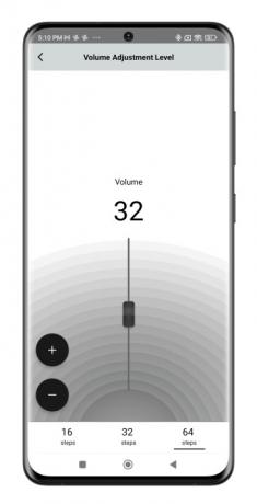 Ses seviyesi ayarlama seviyesi ekranını gösteren A-T Connect uygulaması.