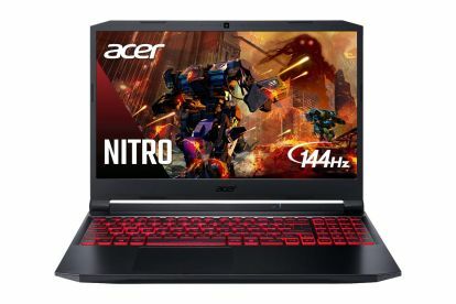 Acer Nitro 5 på vit bakgrund.