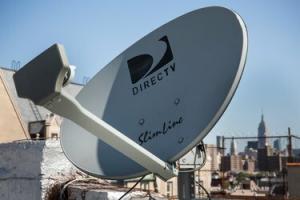 Πώς να πετάξετε έναν δορυφόρο DirecTV