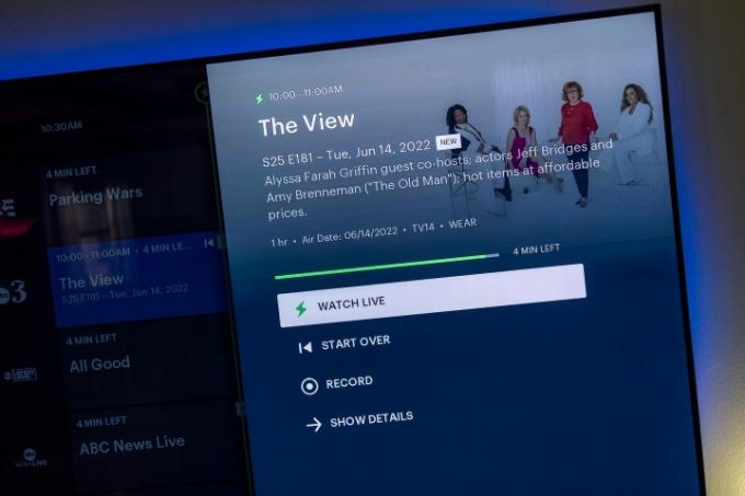 Mostrar informações no Hulu com TV ao vivo.