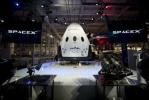 „SpaceX“ atideda savo debiutinę įgulos misiją iki 2018 m