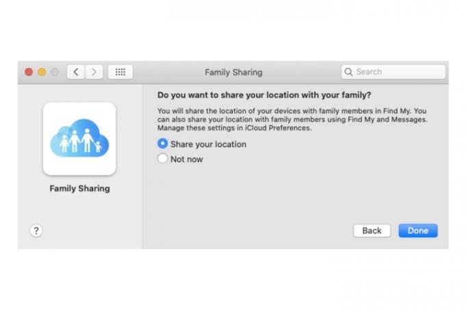 Setările Partajarea locației pentru Partajarea în familie pe un Mac.