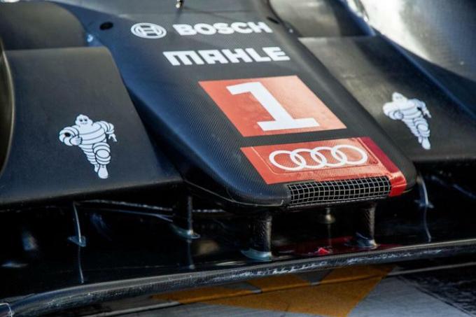 2014 Audi R18 e_tron quatro двигун макро