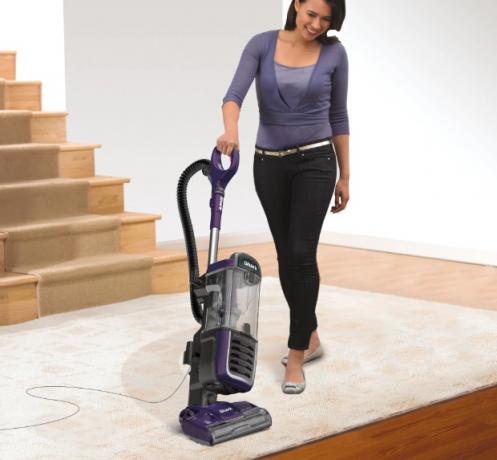 Shark Navigator Swivel Pro Complete Upright Vacuum