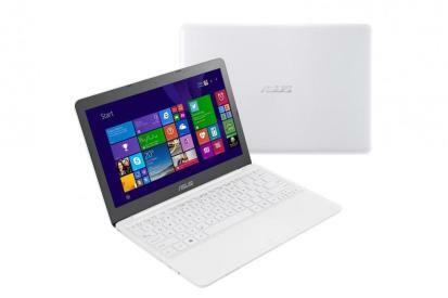 le marché des ordinateurs pourrait connaître un essor majeur cette période des fêtes ifa 2014 asus eeebook x205 2 970x646 c