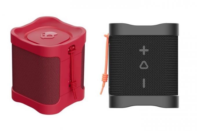 Skullcandy Terrain Mini kaasaskantav Bluetooth-kõlar punast ja musta värvi.