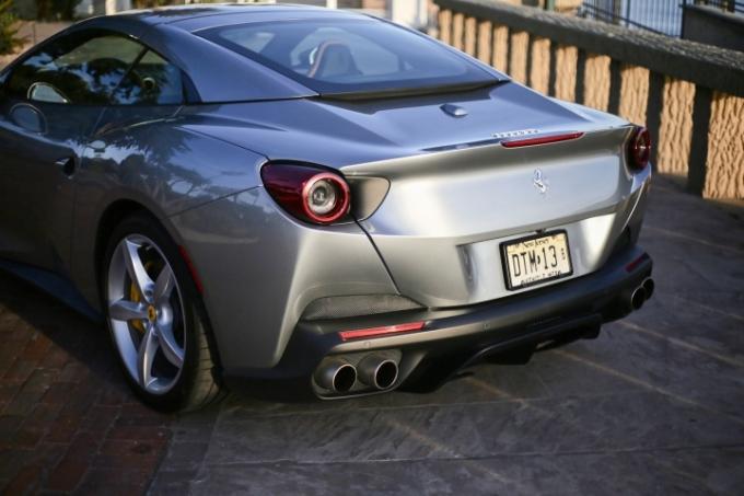 2019 Ferrari Portofino anmeldelse