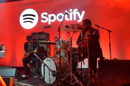 pengguna Spotify premium membayar melalui situs bukan itunes event 5 19 2