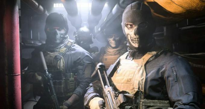 Personaje cu fața în față în captură de ecran Modern Warfare II.