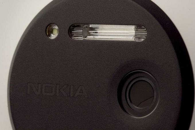 Nokia Lumia 1020 hátlapi kamera