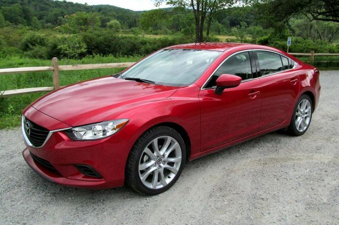 รีวิว mazda6 i touring 2014 มุมข้างหน้า