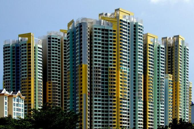 Locuințe publice din Singapore, fotografie de Bernard SpraggFlickr (Creative Commons)