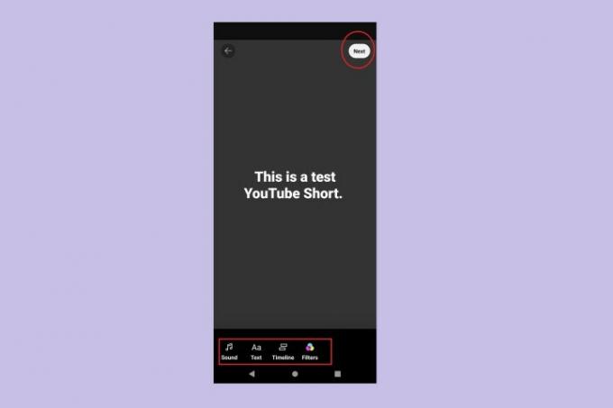 YouTube ショートのビデオのプレビューとテキストの追加画面。