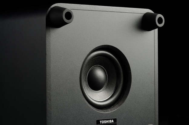 Toshiba Mini 3D Review žemųjų dažnių garsiakalbio tvarkyklė