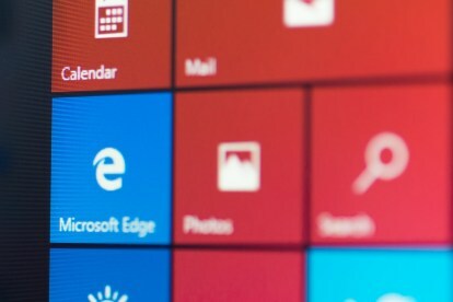 Microsoft Edge kliknij, aby uruchomić nagłówek Flash