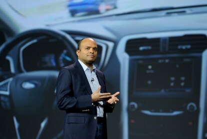 Ford Nordamerikas president Raj Nair får en oväntad känga