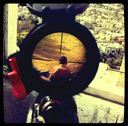 Niño soldado de las FDI en la mira de Instagram