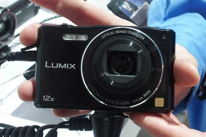 Lumix DMC-SZ8