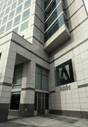 Wat is het verschil tussen de Adobe Flash-plug-in en Activex?