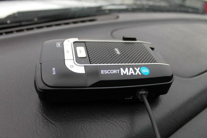 Escort Max 360