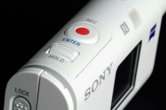 Sony Action Cam 4K ზედა ღილაკები