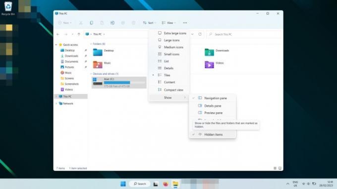 Windows 11 File Explorer lülitab peidetud failid sisse.