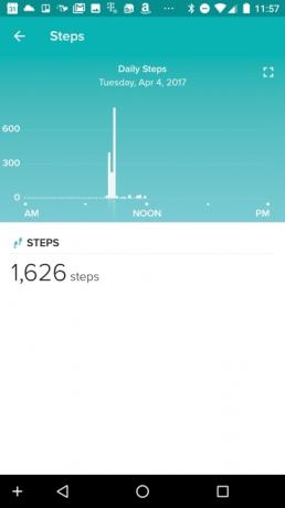 Snímek obrazovky recenze fitbit alta hr tracker 20170404 115759