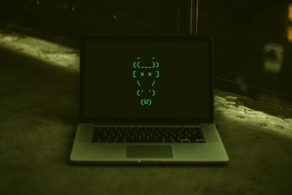 Cult of the Dead Cow 로고를 보여주는 컴퓨터 그림