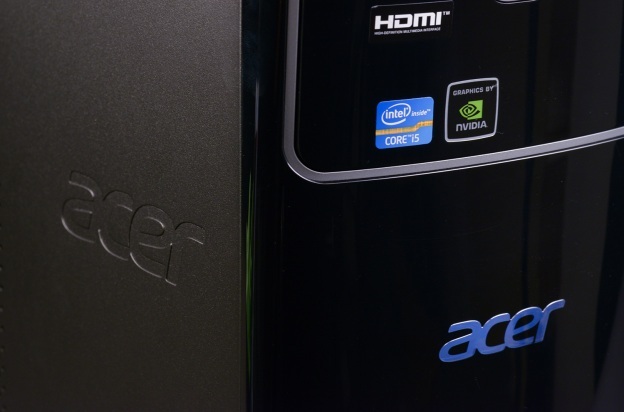 acer at3 600 ur11 desktop macro anteriore destra